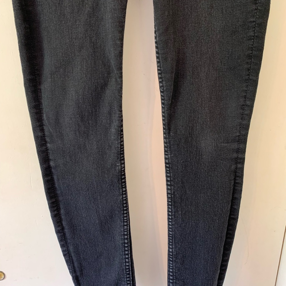 H&M 2012 Charcoal Skinny Jeans - Picture 2 of 3